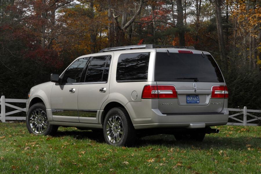  Lincoln Navigator 2006 года  (фото 63 из 82)